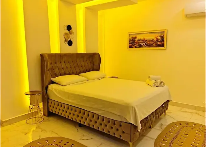 My Palace Heated Pool *