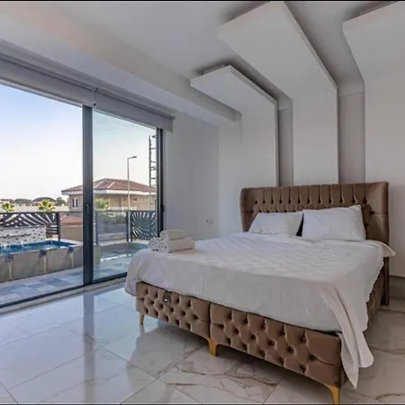 Villa My Palace Heated Pool *